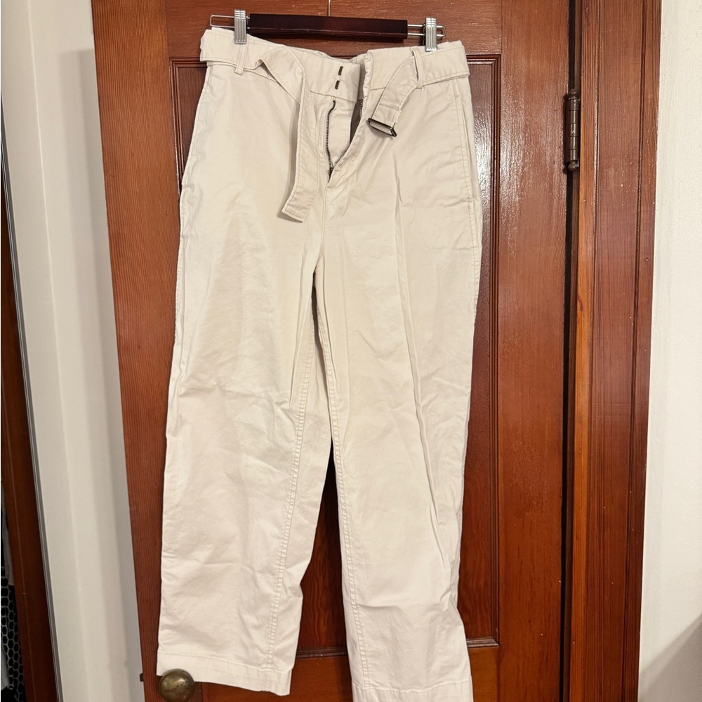 Banana Republic Women's Cream Cropped Chino Pants